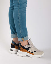 Chunky High Sneakers - camel