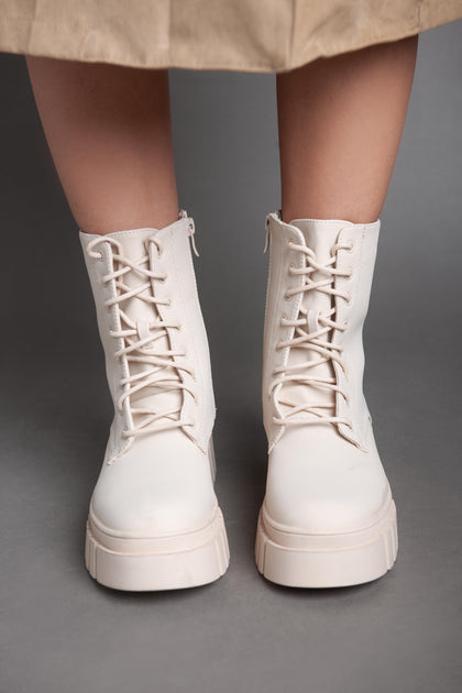 靴 36 andmary Sophy boa boots ivory 8205000241-125-HB-001_600x.png