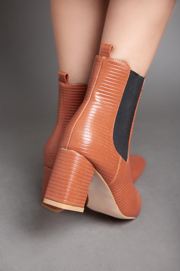 Flare Heel Faux Leather - Ankle Boot - Camel