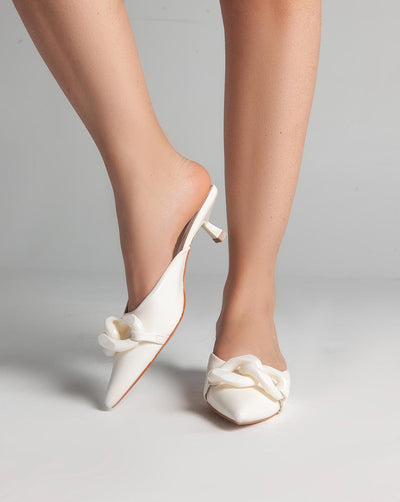 Closed Toe Mules - Sandals - White