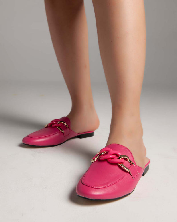 Flat Closed Toe Mules - Slippers - Pink