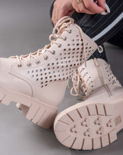 Hiking ankle boots - Beige