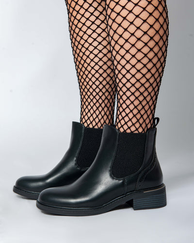 Minimalist chelsea boots - Black