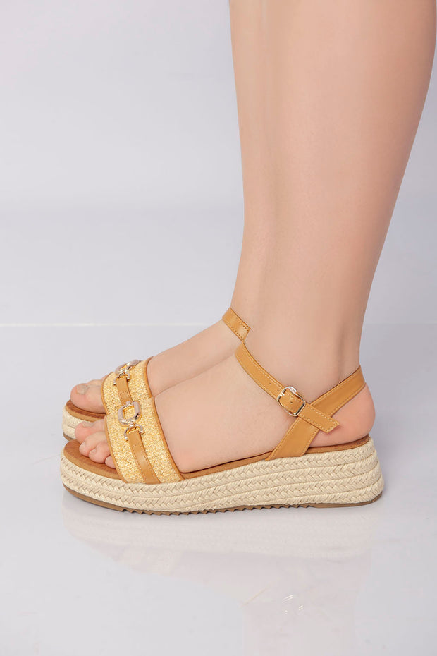 Coastal Luxe Flatform - Camel