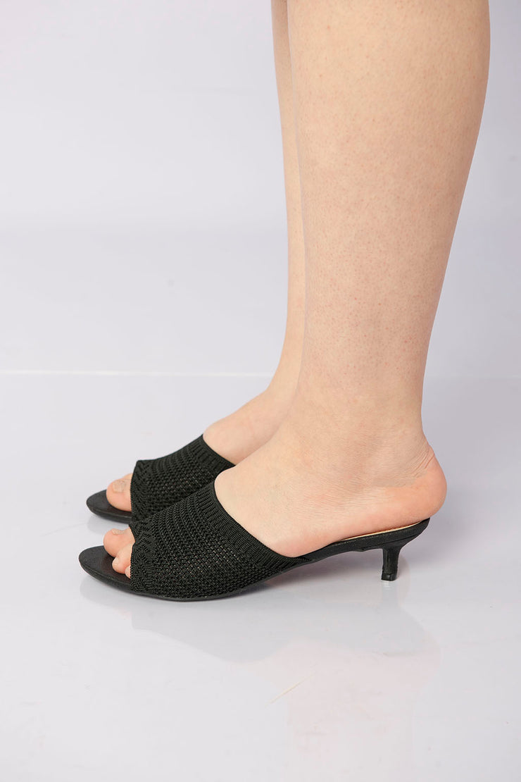 Point Weave Heels - Black