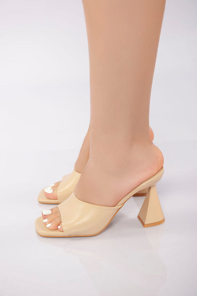 Sculpted Slip-On Sandal - Beige