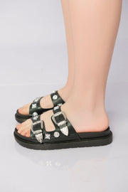 Stellar Buckle Luxe Slippers - Black
