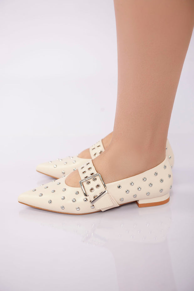 Studded Buckle Strap Flat - Beige