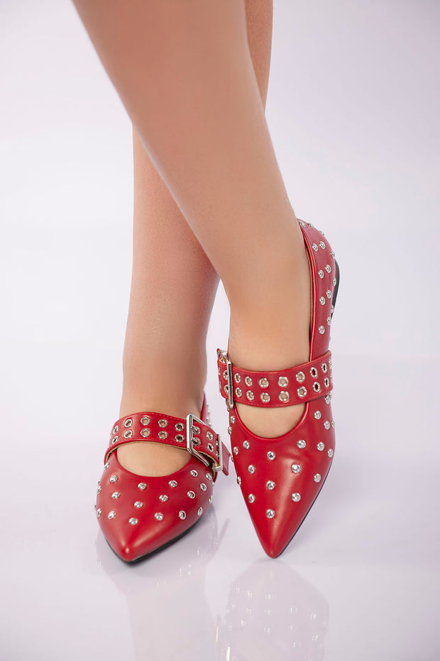 Studded Buckle Strap Flat - Maroon