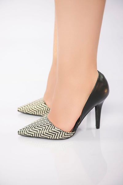 Zigzag Texture Classic Heel - Black